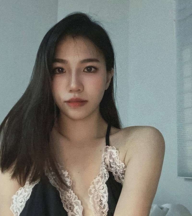 牛仔肥臀小晴天