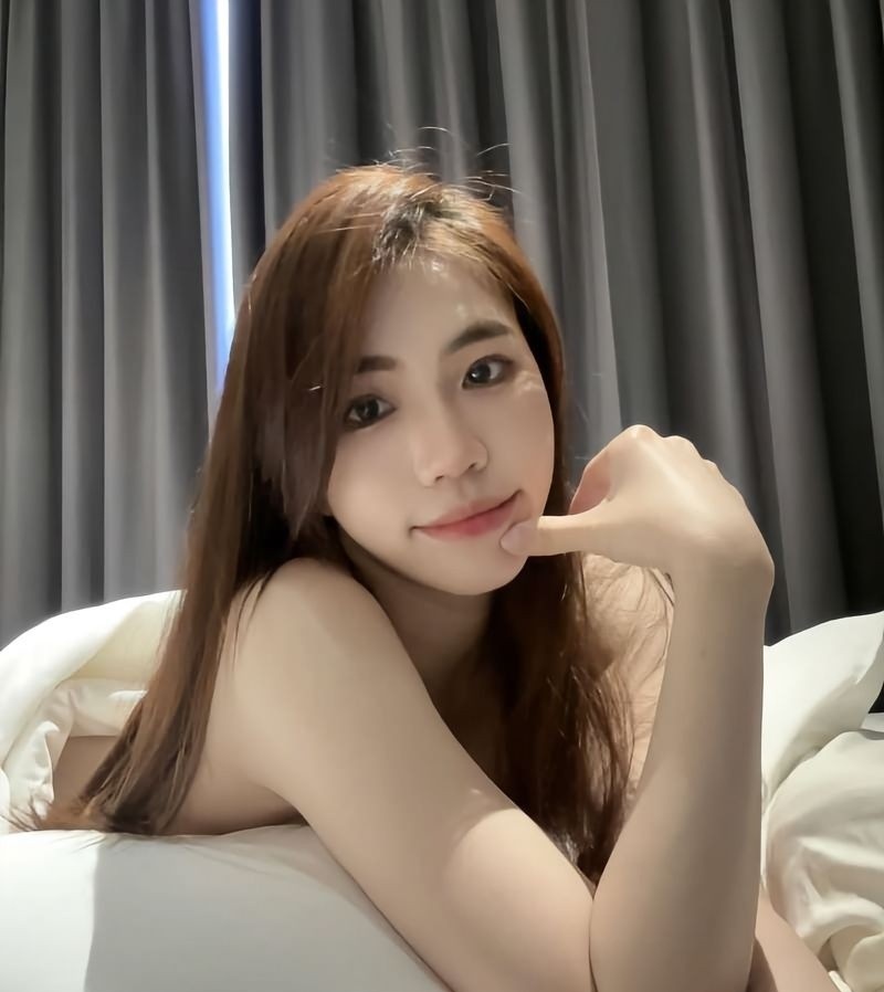 牛仔肥臀小晴天