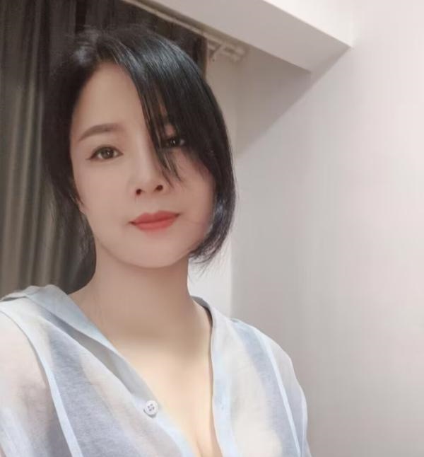 汉阳服务系花千骨