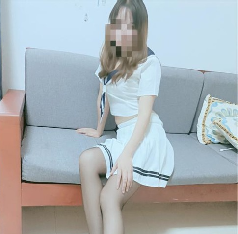 政务美腿中项安琪