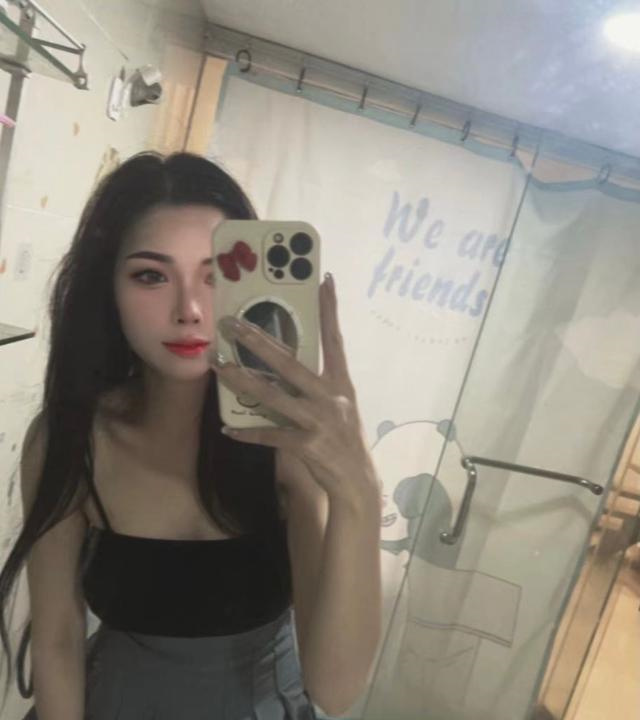 白云可可翘臀