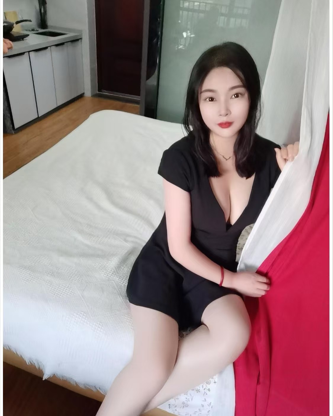 巨乳波霸瑶瑶