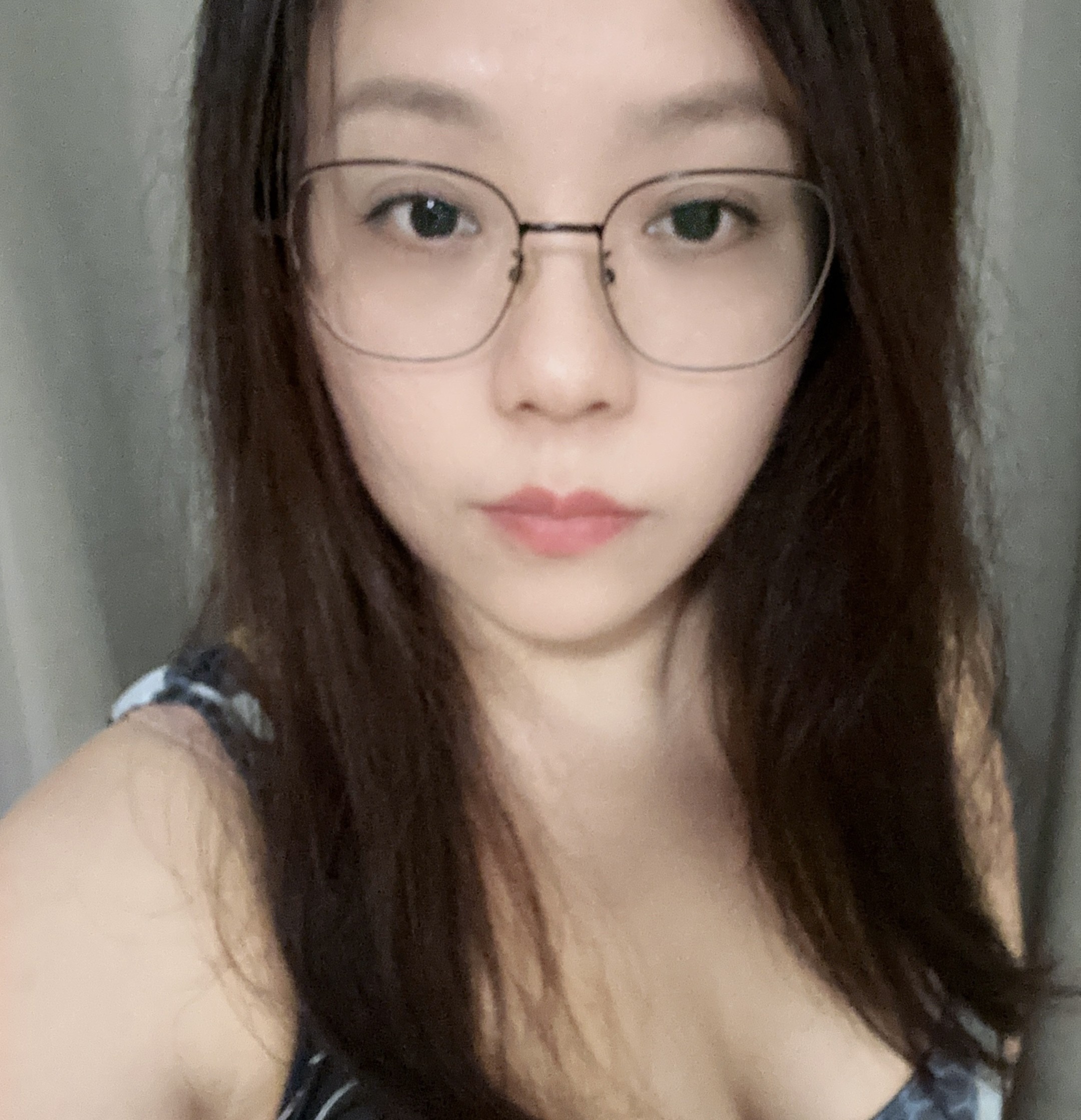 反食大胸皮肤白少妇