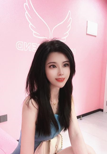 梅花园腿精依依