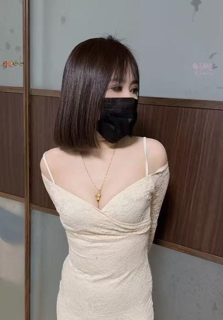 吕营的苗条妹儿