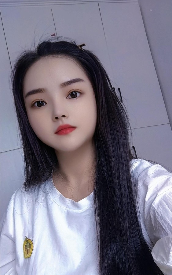 大胸静静姐