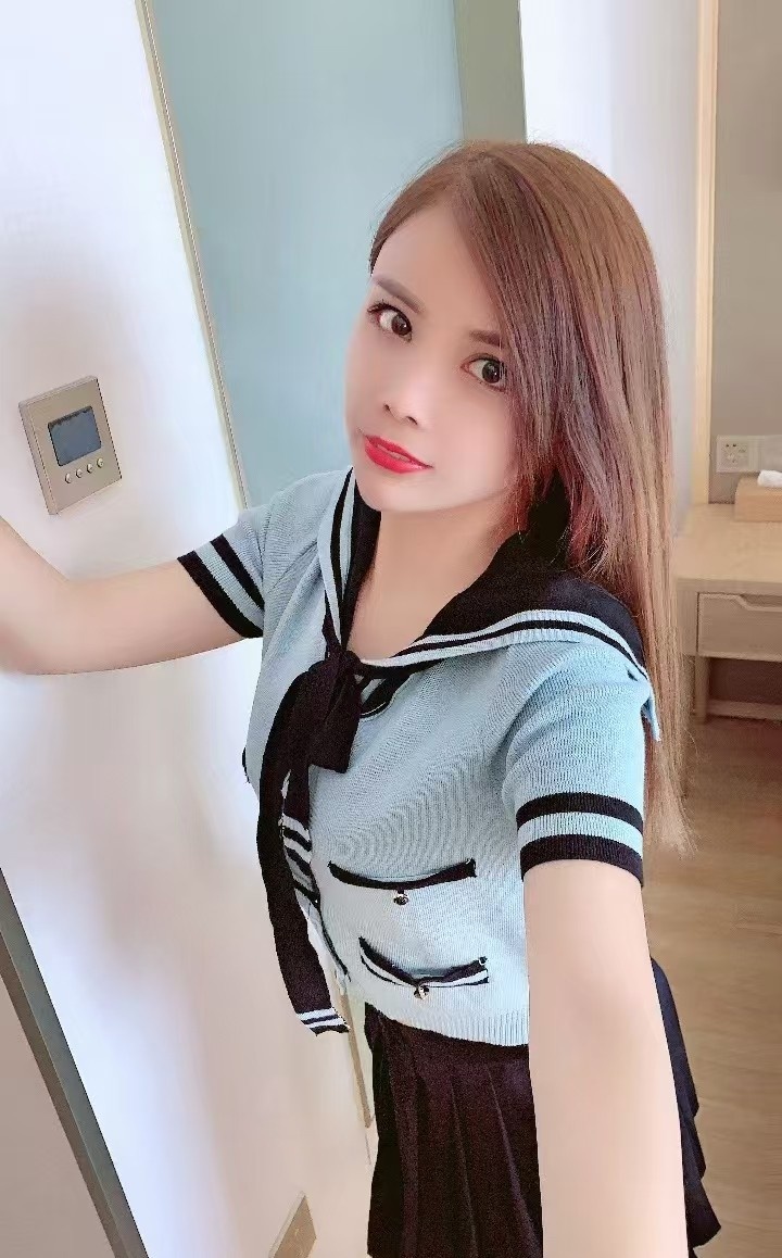 服务系女友苏小晓