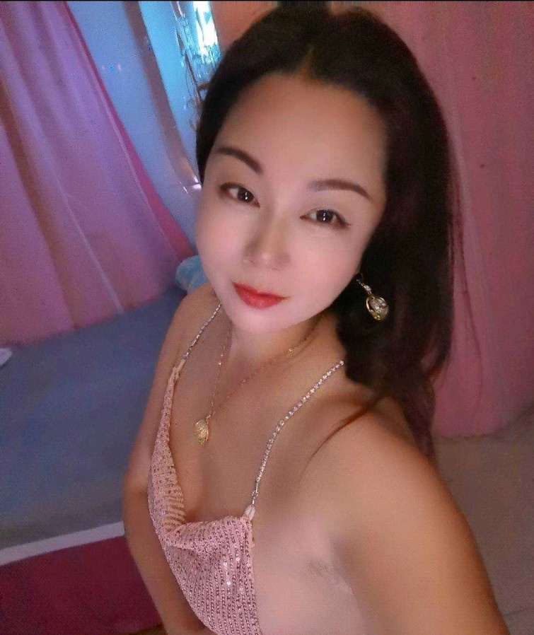 中山东升熟女姐姐