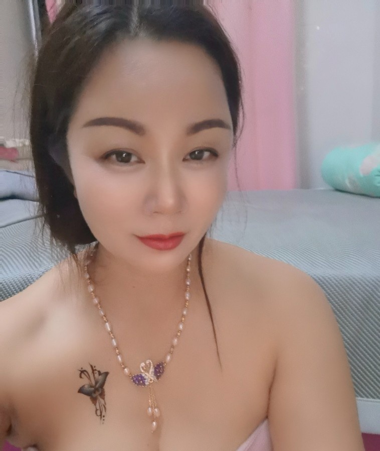 中山东升熟女姐姐