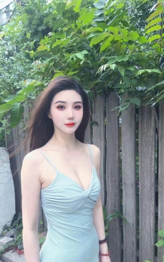 七宝真人超好看小姐姐