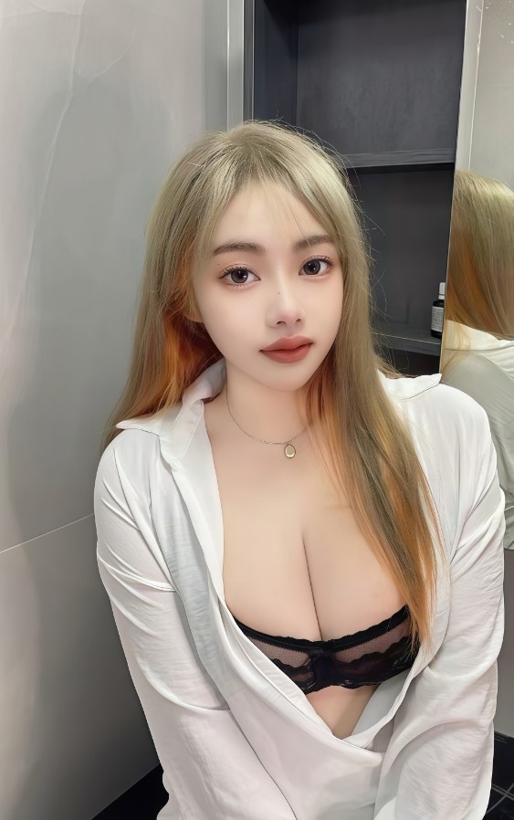 奉贤白Hu小妹