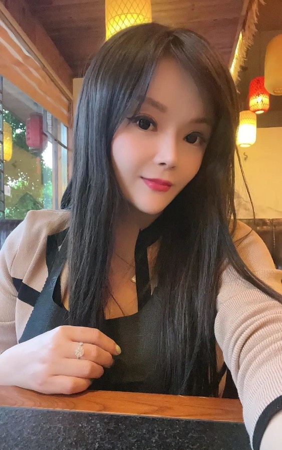 南京迈皋桥朱婷