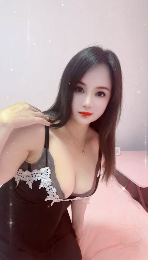 朋友推荐的介绍的一个广西妹子