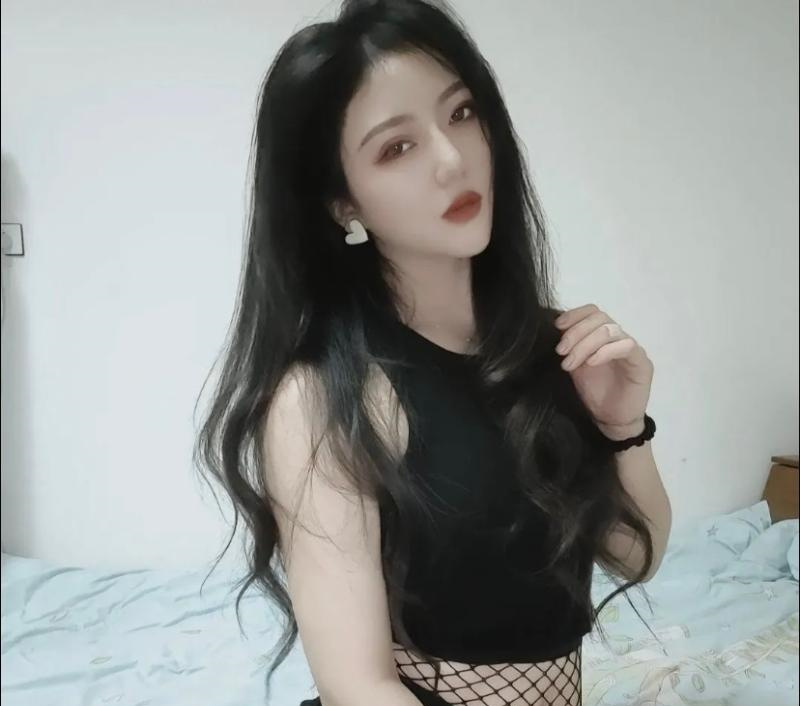 喜子老师可制服