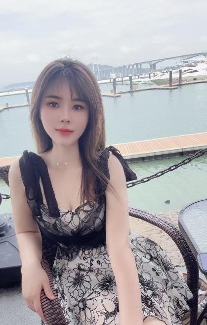 海珠轻熟大波莎姐