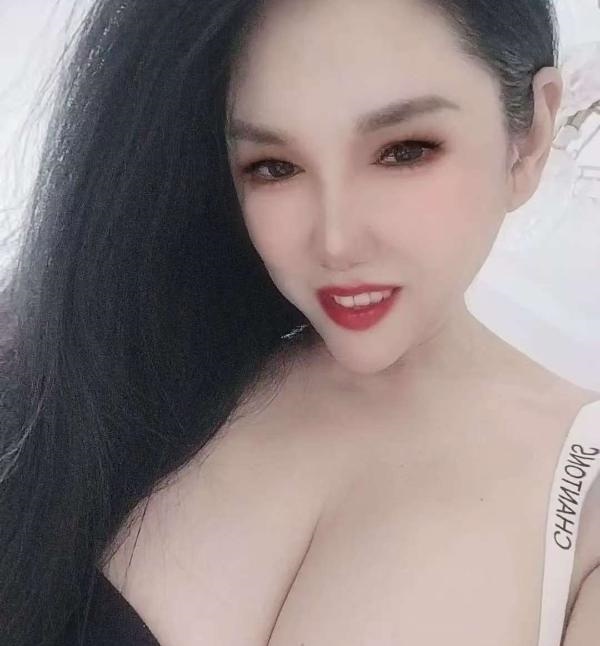 新吴区大胸姐
