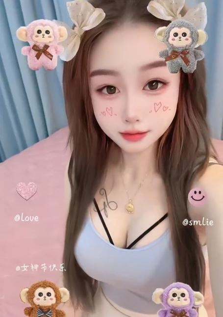 浦东性感美乳小萌
