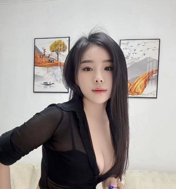 天河骚逼妮妮