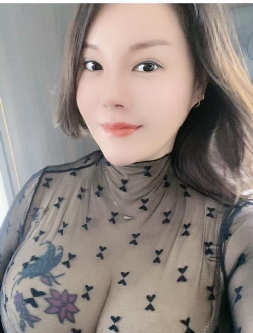 玄武大胸浪女