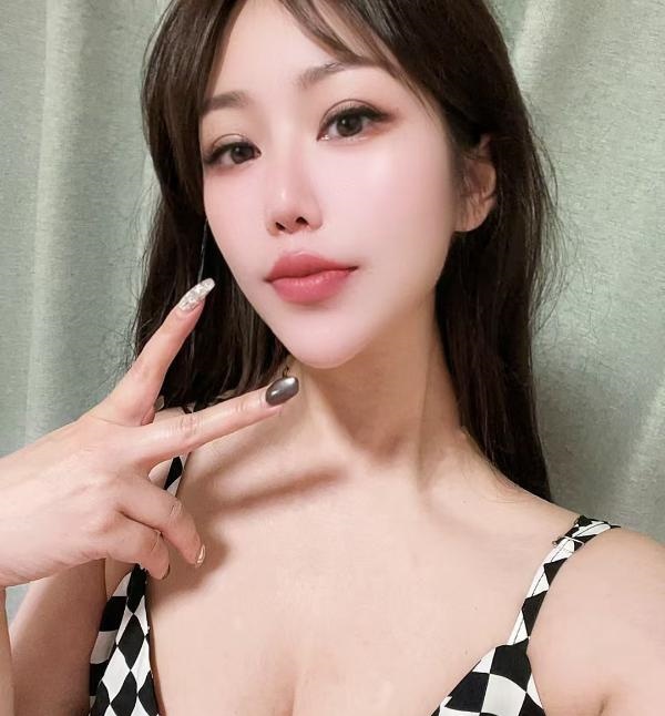 丰台颜值大奶妹子