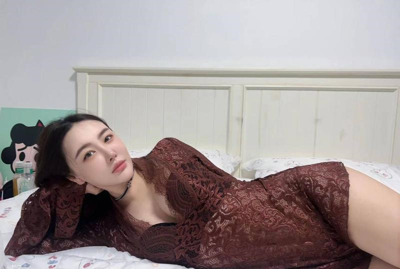 172腿模小姐姐白雪