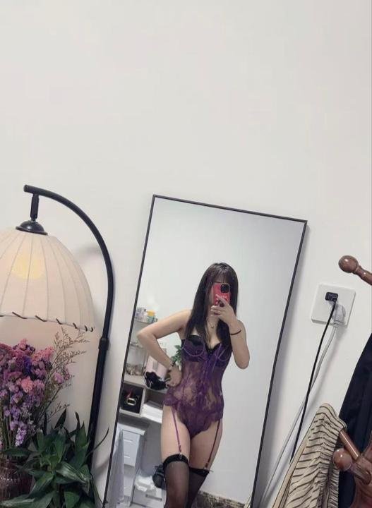 风骚黑丝长腿少妇