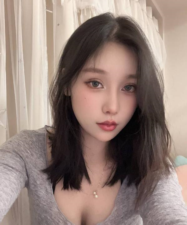 栖霞马群奈奈