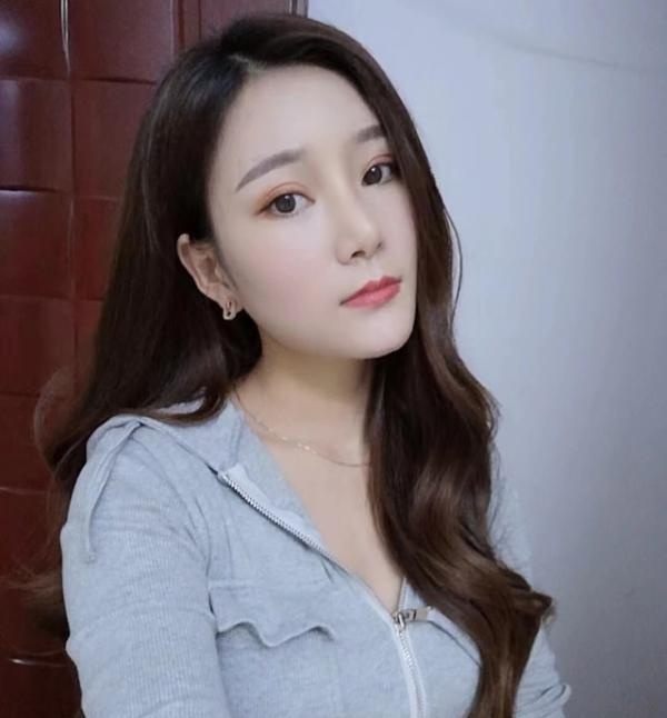 静安小妲己妮娜
