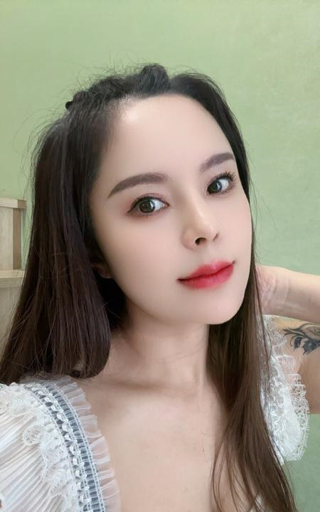 性感少妇诺兰