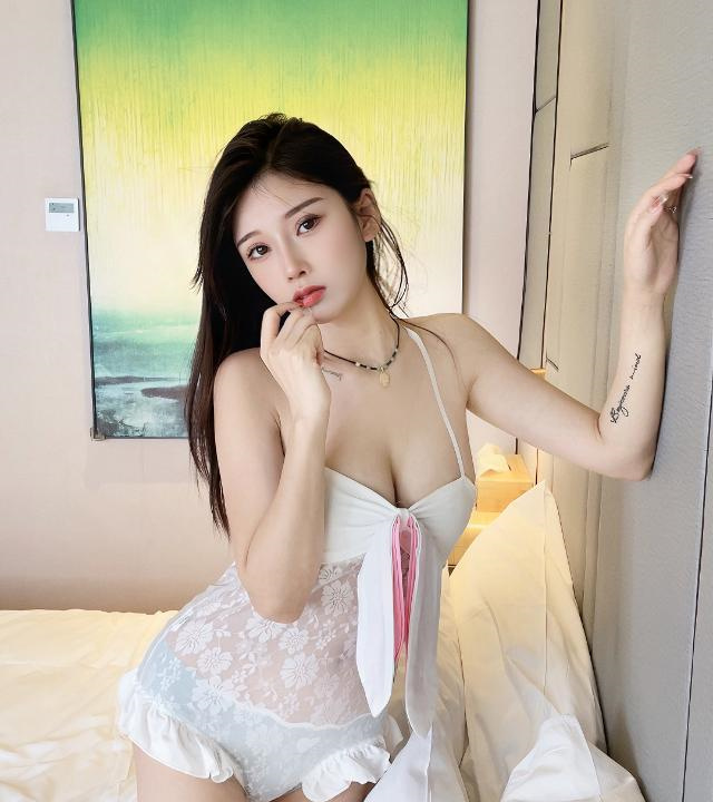 闵行精致少女