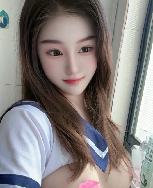 性感小蛮腰思甜