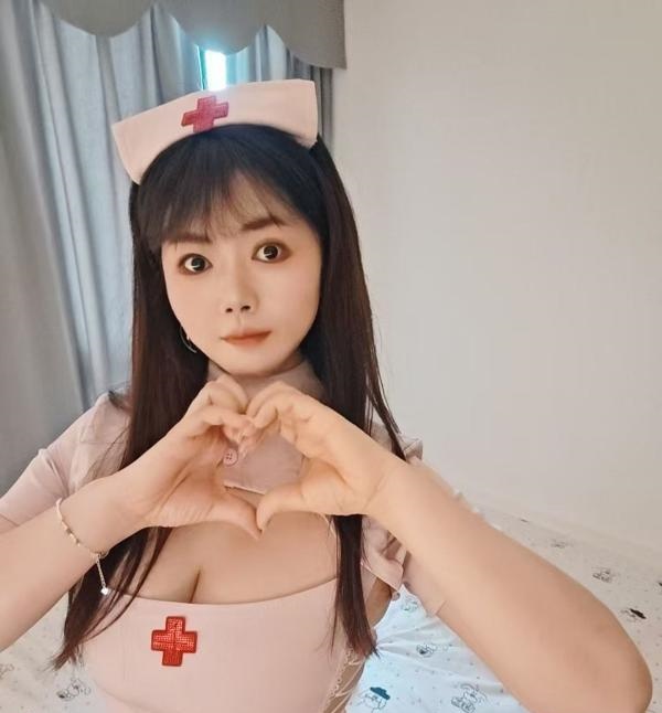 拱墅肤白巨乳少妇琦琦