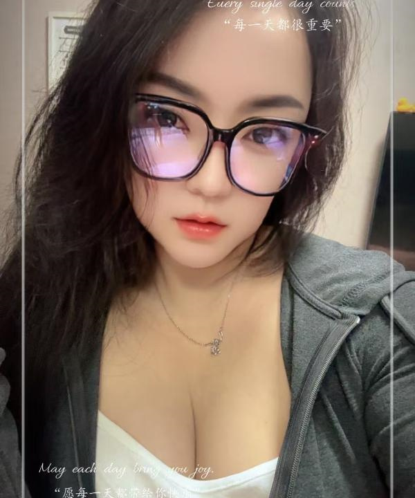 罗湖情趣大胸御姐