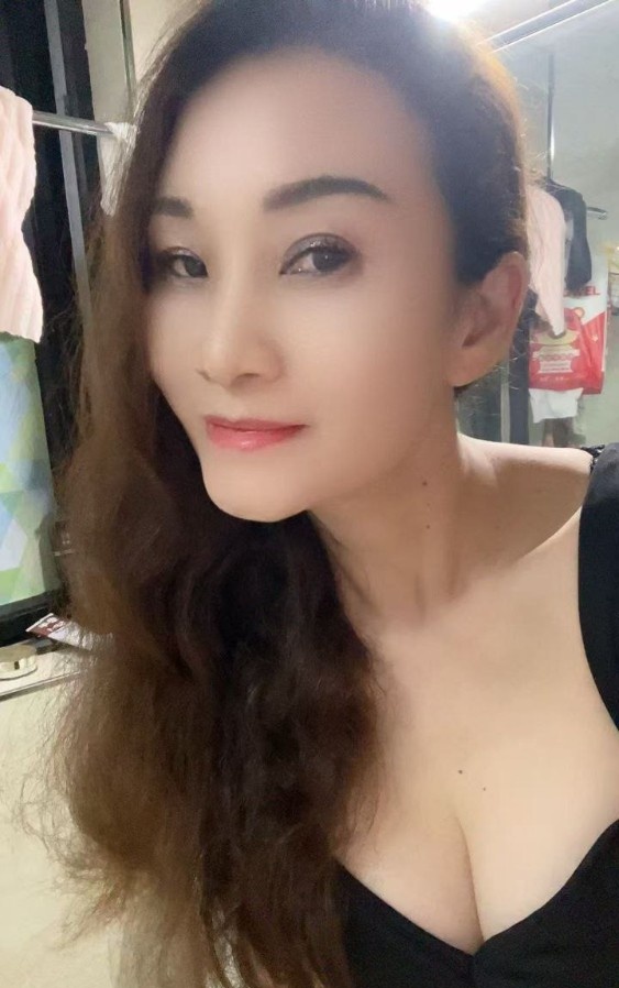 气质莞式服务技师