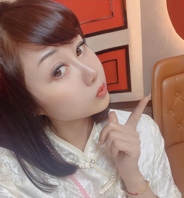龙华大屁股半夏