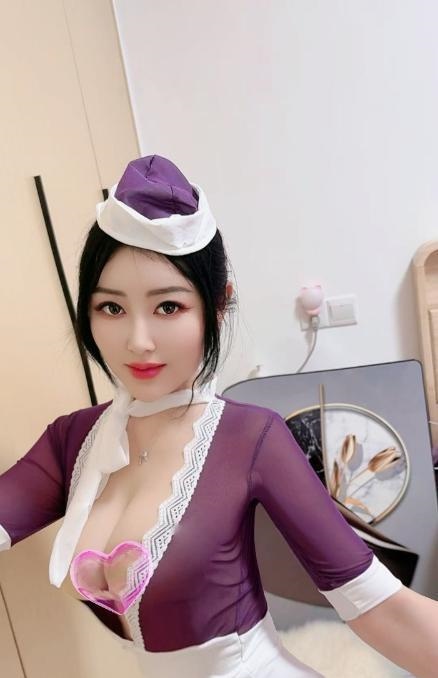 横塘尤物大奶露露