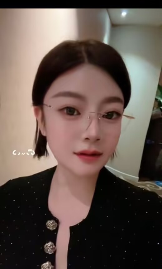江宁大胸菲儿
