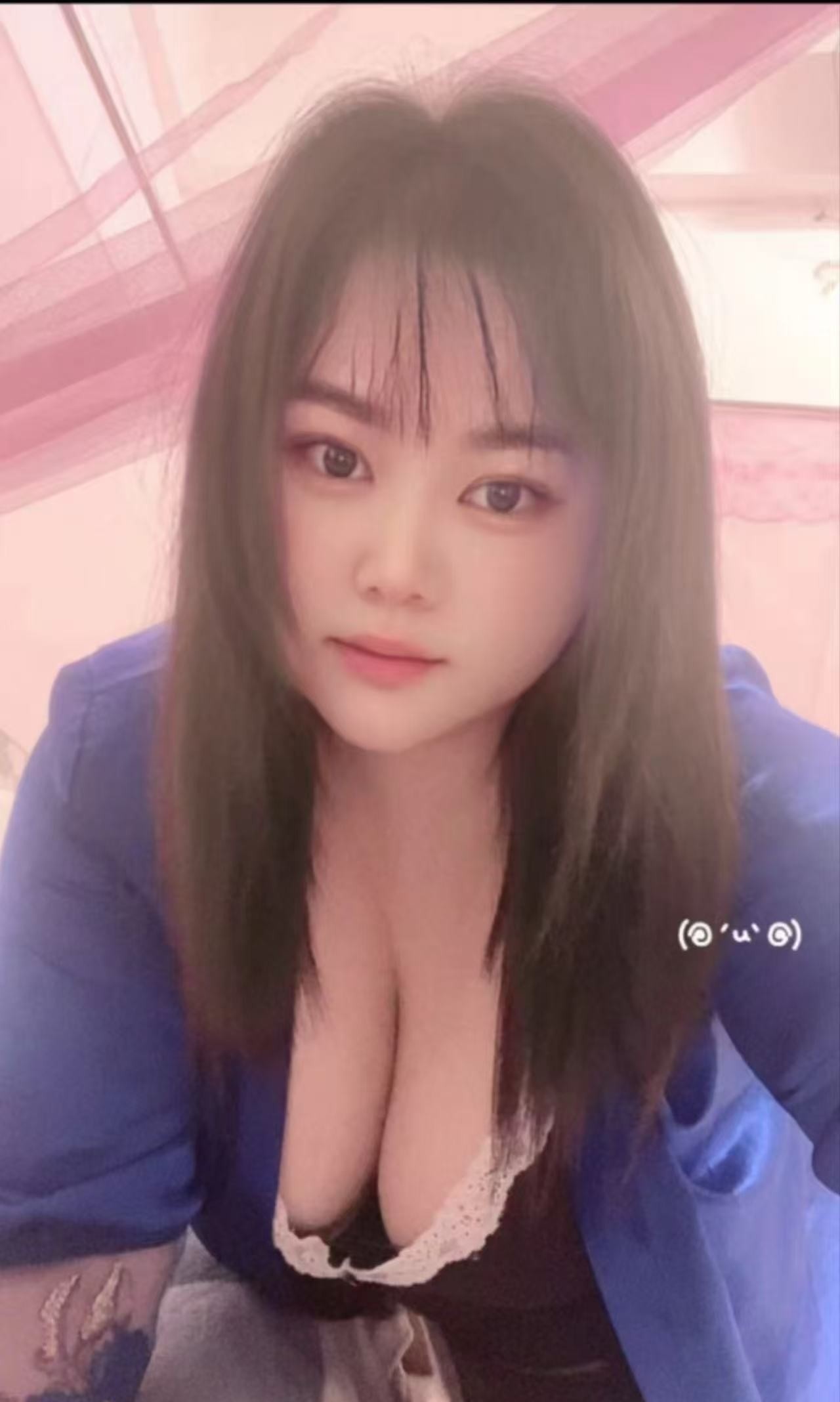 雪儿姐姐的大奶