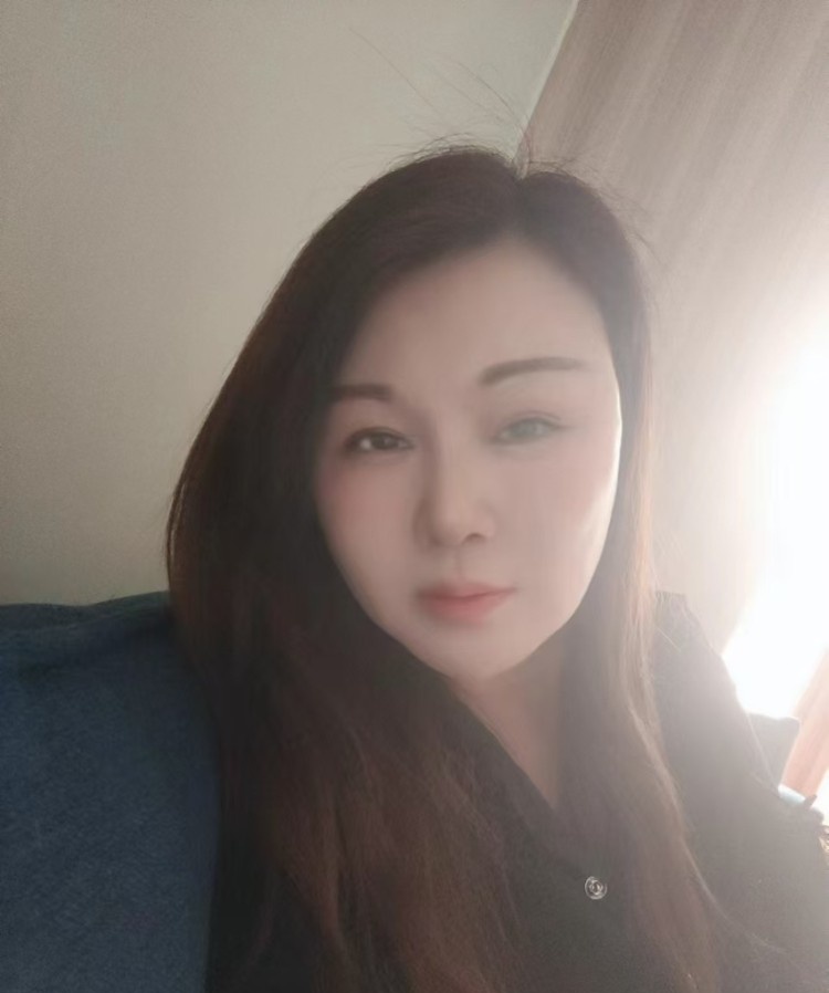 西宁泄火长腿小姐姐
