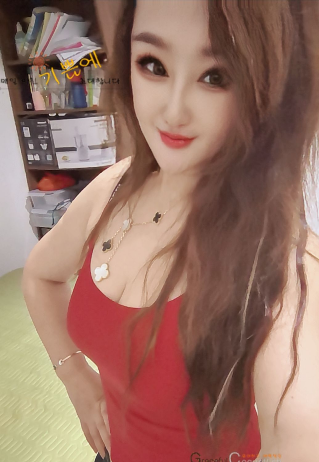 三亚性感迷人少妇-桐