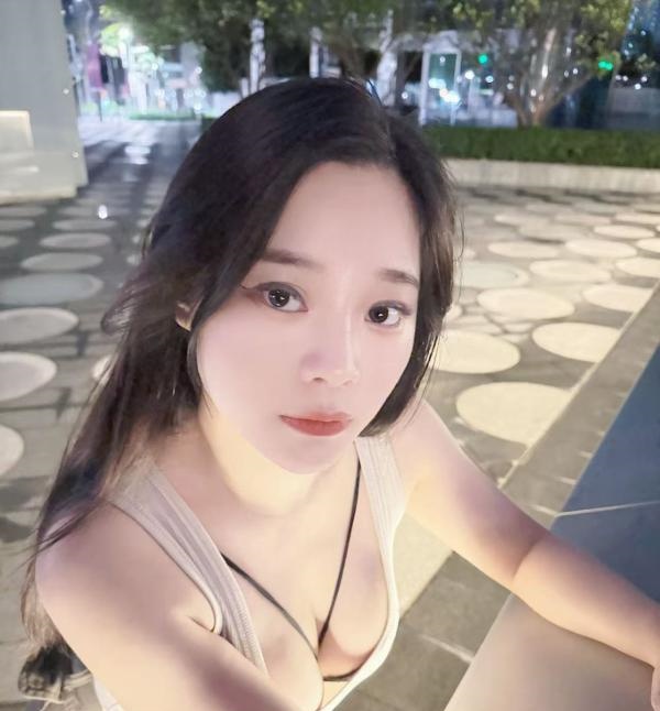 福田岗厦妮妮