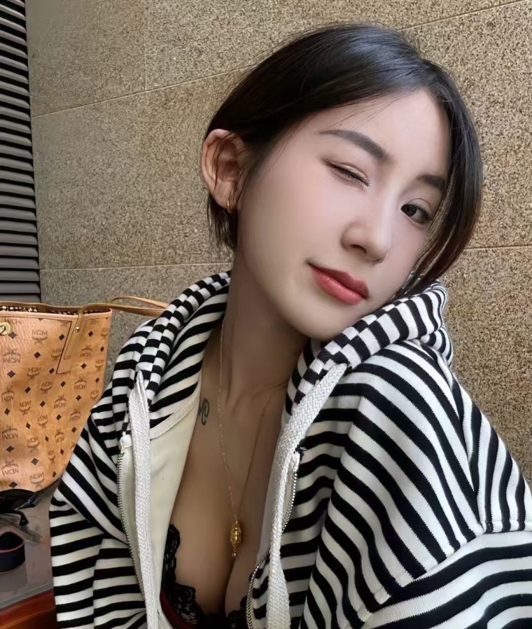 武昌莹莹姐妹飞
