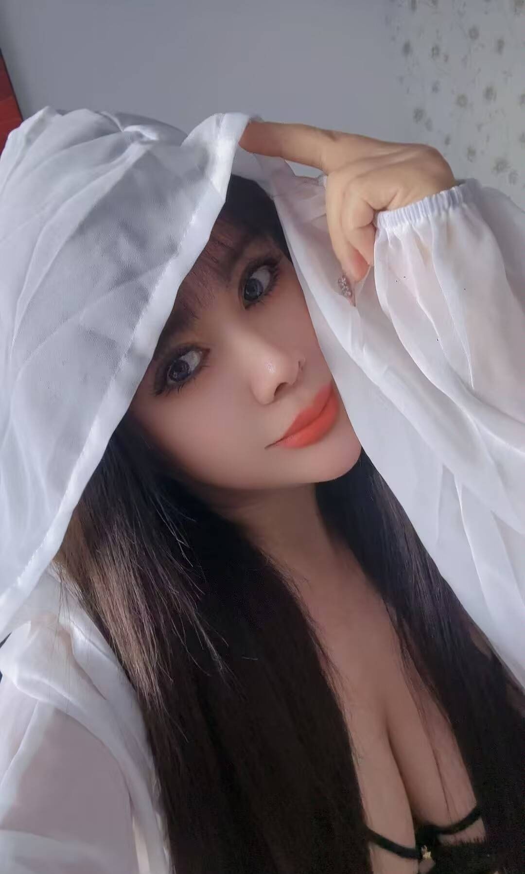 蒙古族少妇