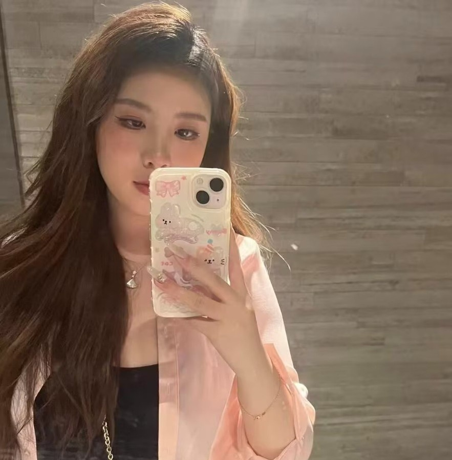 武汉性感E奶雪瑶