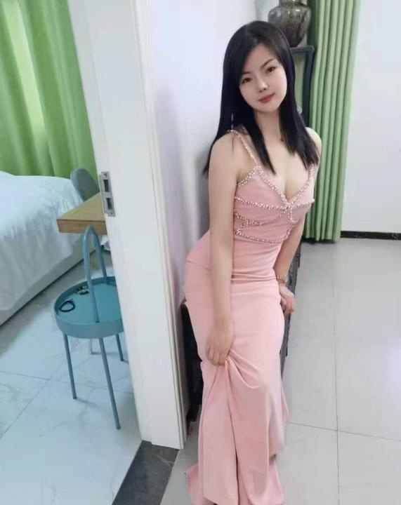 女友系美依依