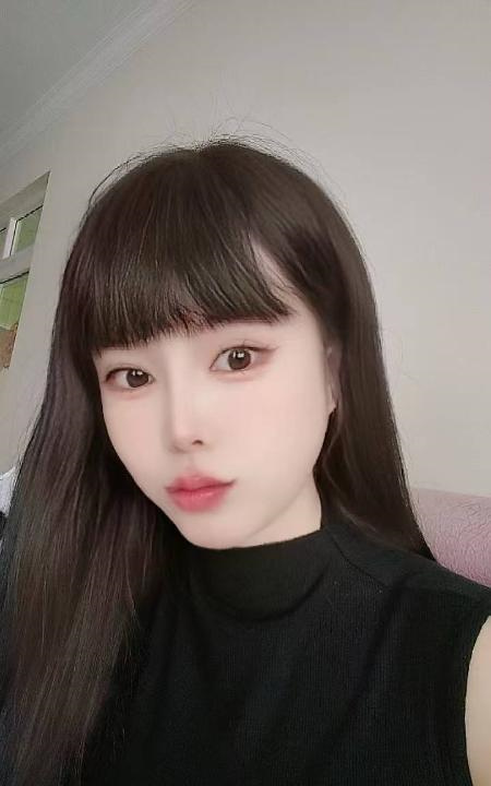 服务热情颜值妹子