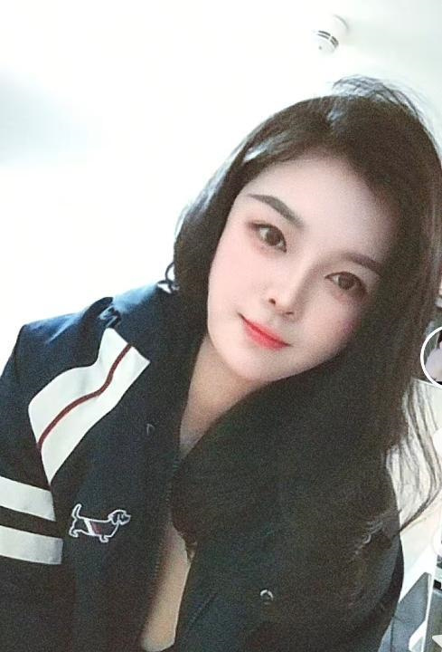 白云黄边桔子