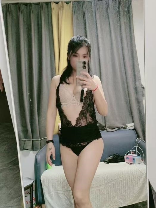 白云黄边桔子