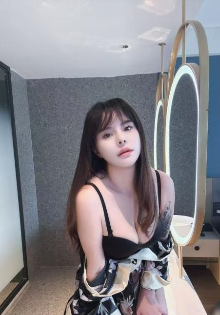 服务小姐姐若兰