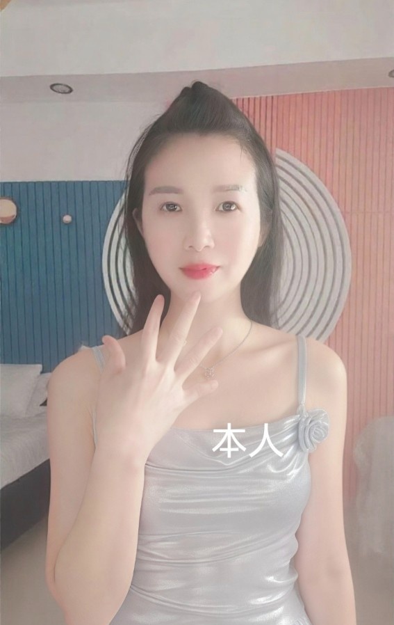 六合性感姐妹梦蝶